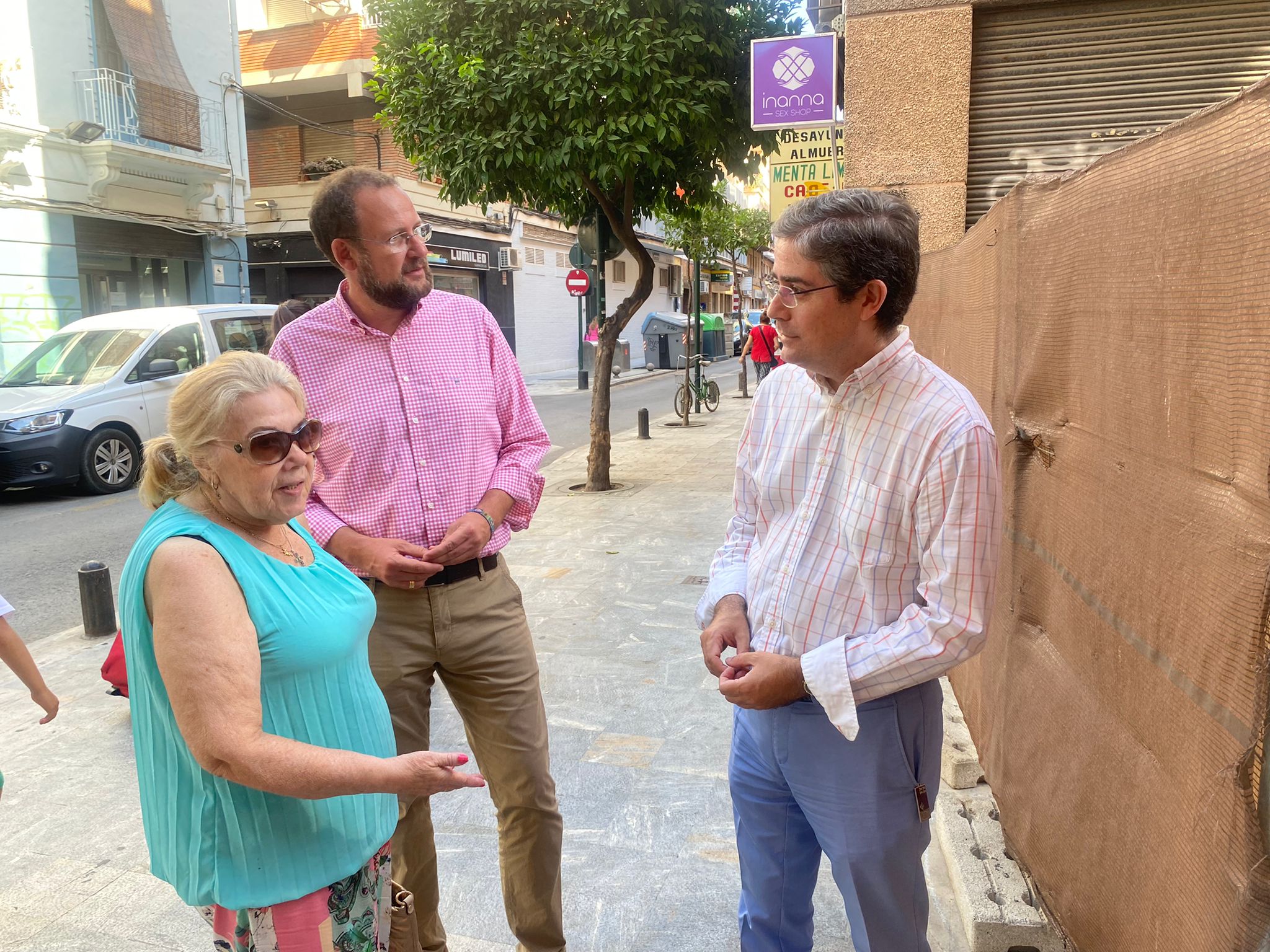 El PP propone que se elimine la maleza de los carriles bici que dificultan su uso ante las quejas vecinales