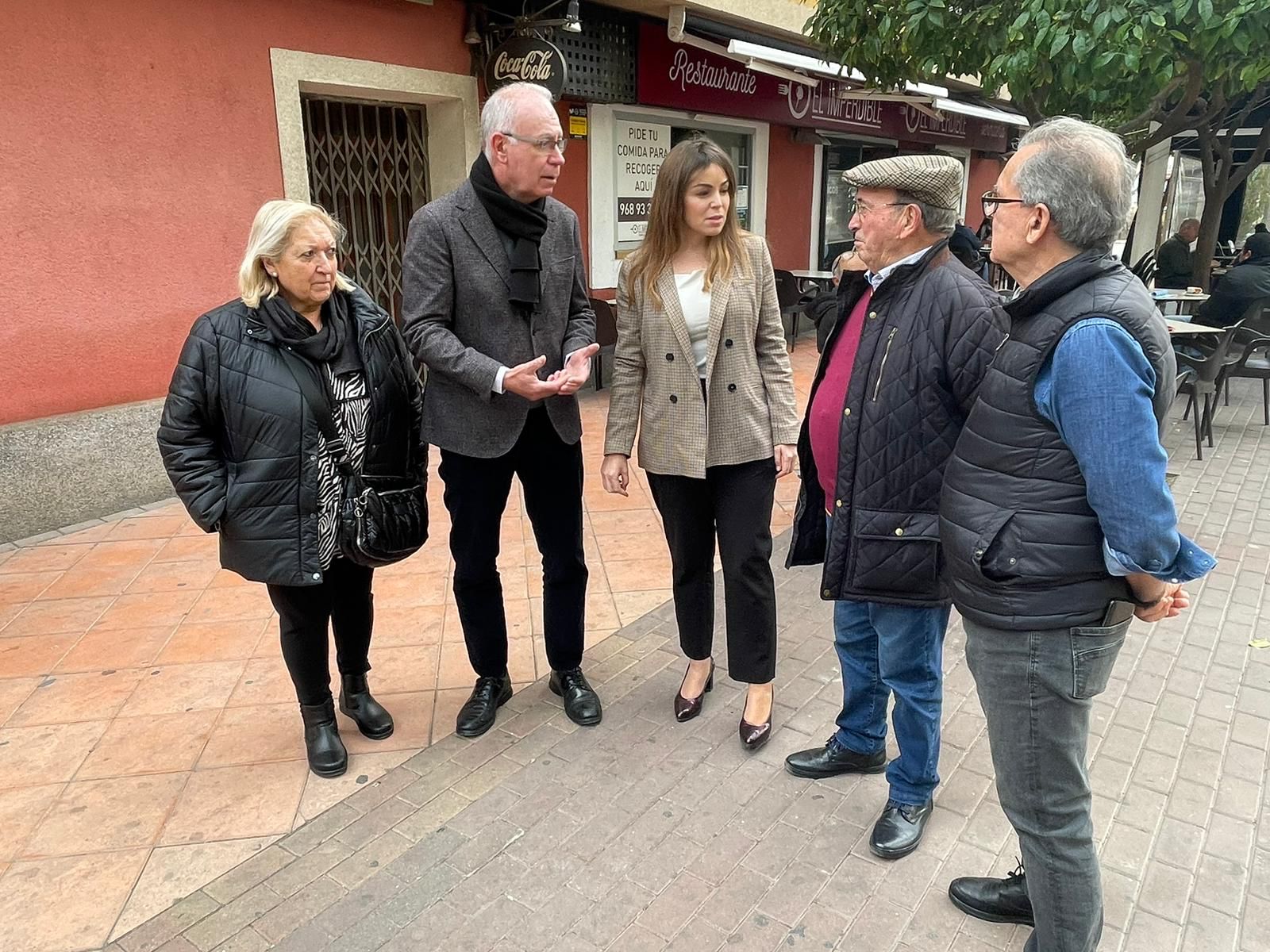 El PP pide suspender la retirada de las terrazas y los quioscos por las obras de movilidad socialistas